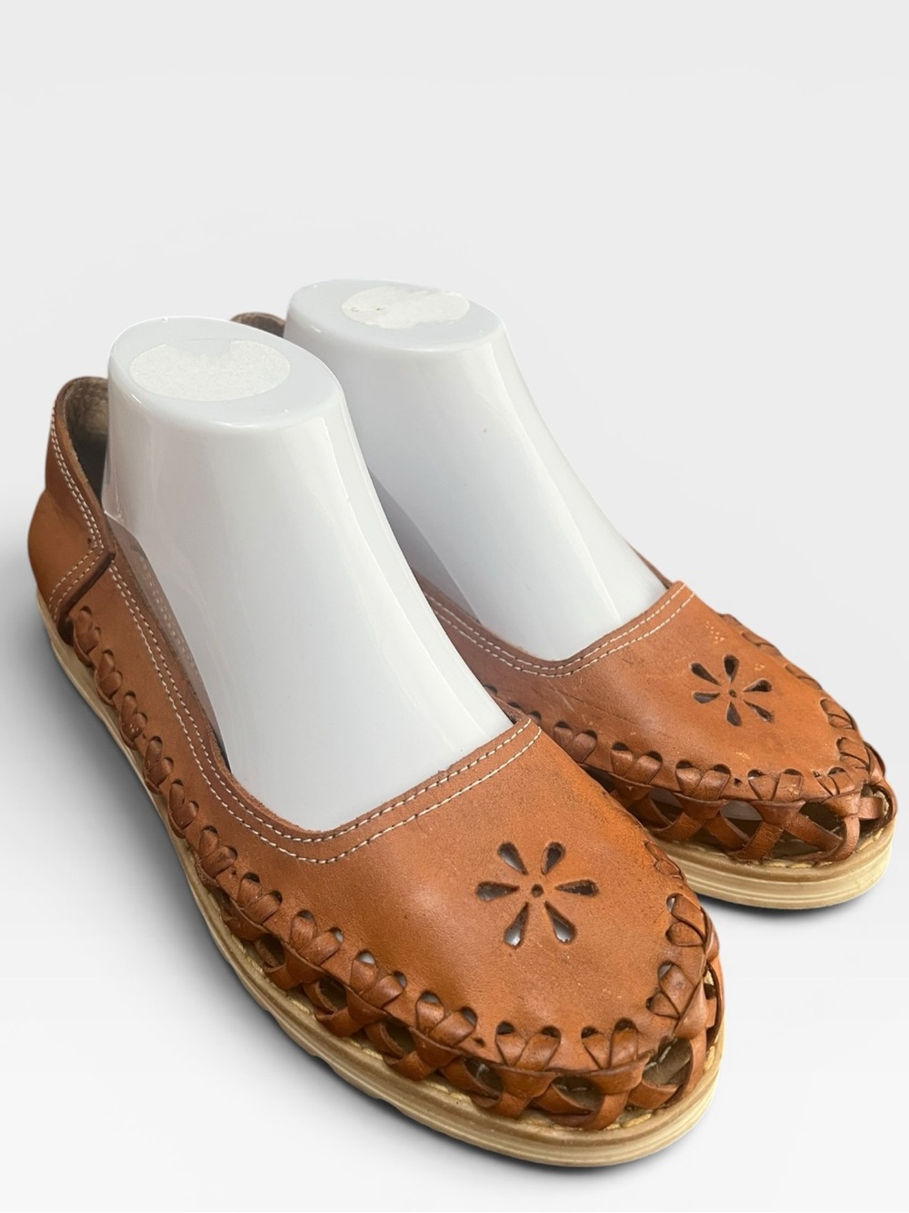 Torres Mexican Artesanal Leather Huarache Flats Tan Woven Cutout Comfort Size 10